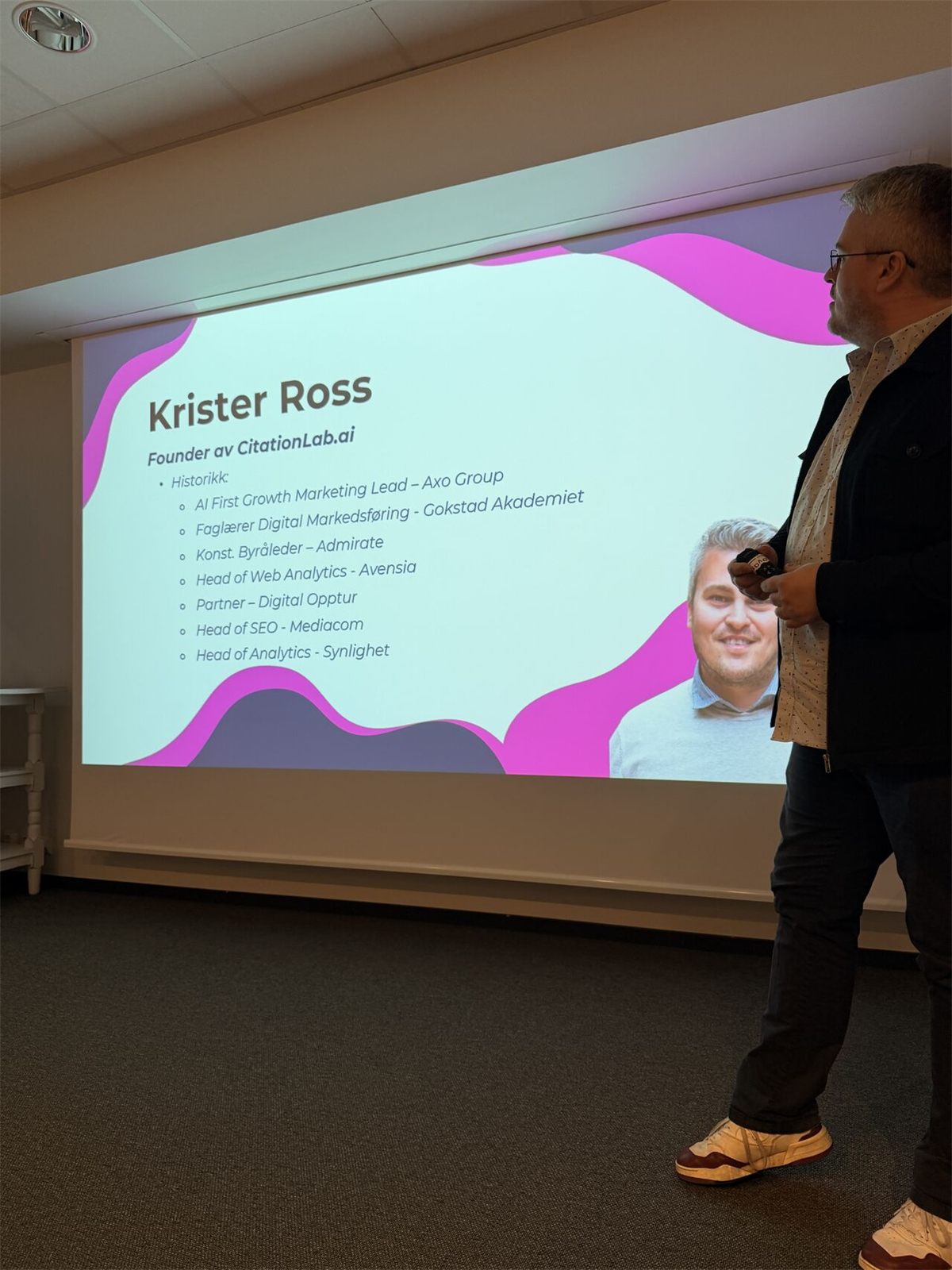 Krister Ross presenterer bakgrunnen sin fra CitationLab